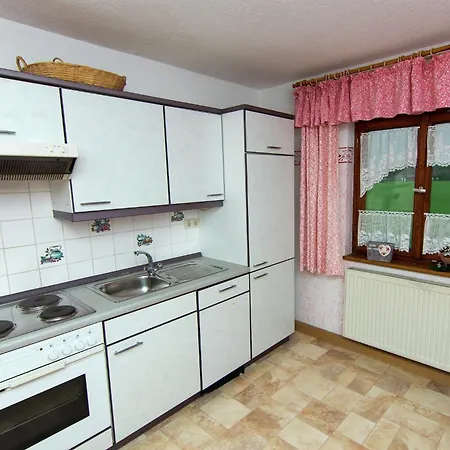 Vakantiehuis Alluring In With Whirlpool *
