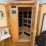 Alluring In With Whirlpool Casa de Férias Übersee