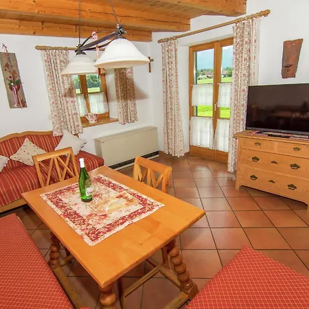 Holiday home Alluring In With Whirlpool