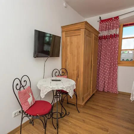 Holiday home Alluring In With Whirlpool *