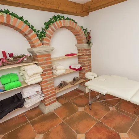 Alluring In With Whirlpool Holiday home *